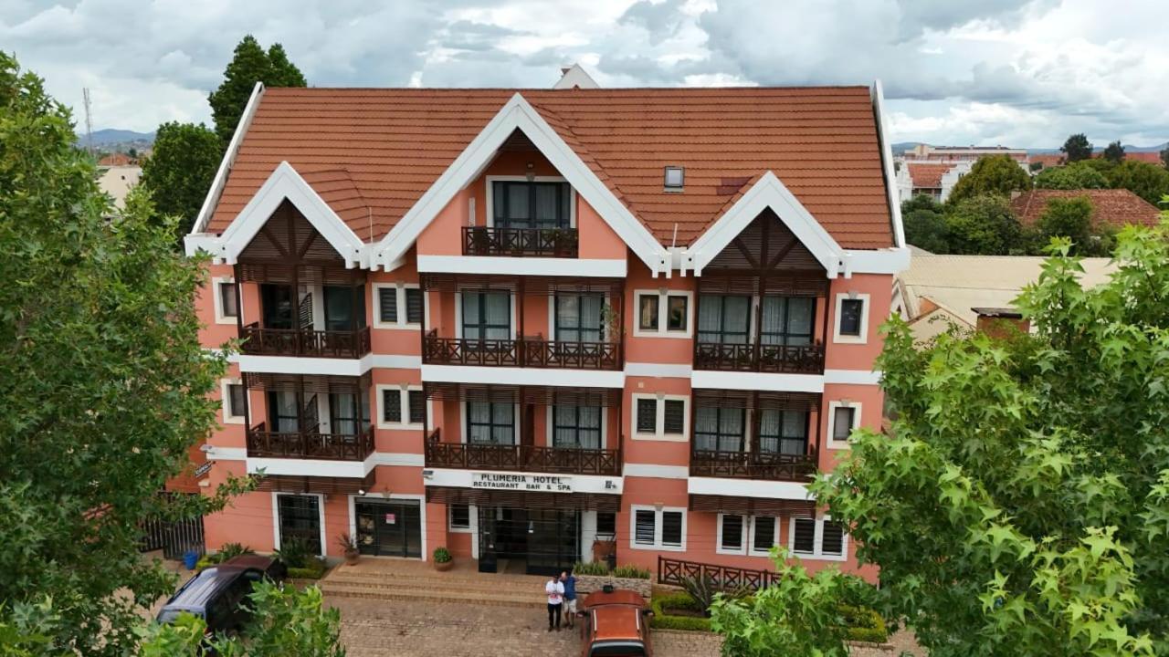 Plumeria Hotel أنتسيرابي المظهر الخارجي الصورة