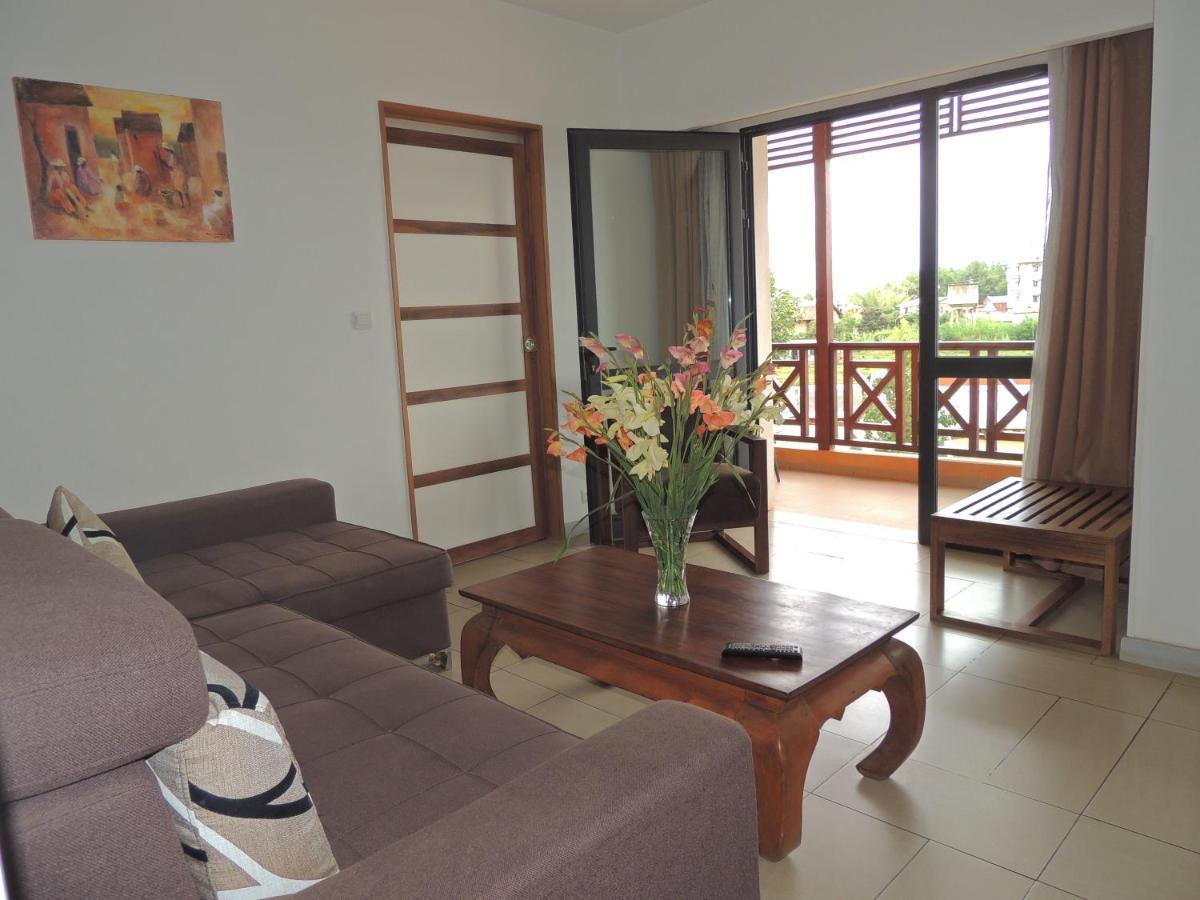 Plumeria Hotel أنتسيرابي المظهر الخارجي الصورة